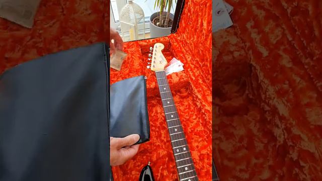 Fender American Original 60s Stratocaster unboxing 21/07/22 смотреть онлайн