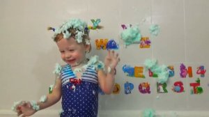 Ванна с пеной  Игры с детьми в ванной  Ищем сюрпризы в ванной  Краски для ванной