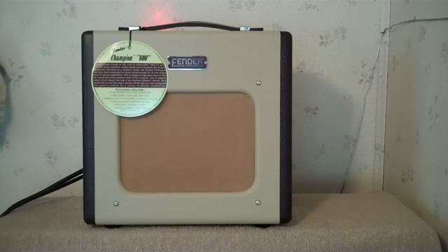 Fender Champion 600.