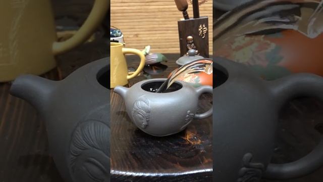 Чайник # 18160, исинская глина, 202 мл./Teapot # 18160, yixing clay, 202 ml.