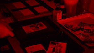 Печать фотографий на фотоувеличителе