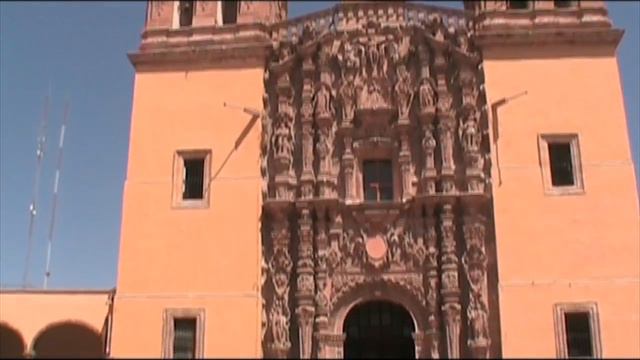 Lens_ Мехико Сити_Mexico City, Город Долорес-Идальго