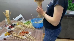 Как собрать букет из сухофруктов