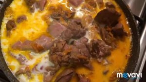 Нежный паштет из куриной печени с молоком и сливочным вкусом.