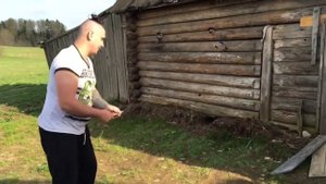 Метание гвоздей , метание отверток , метание в деревне , обучение метанию , урок метания , метаю в