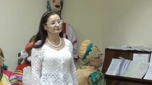 Галина Зеленина - Бежит река в тумане тает