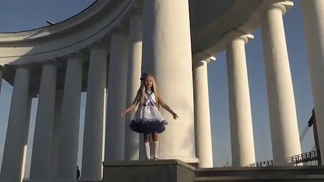 Ярослава Выхованец 'Одесские булочки' из репертуара Киры Кафт смотреть онлайн