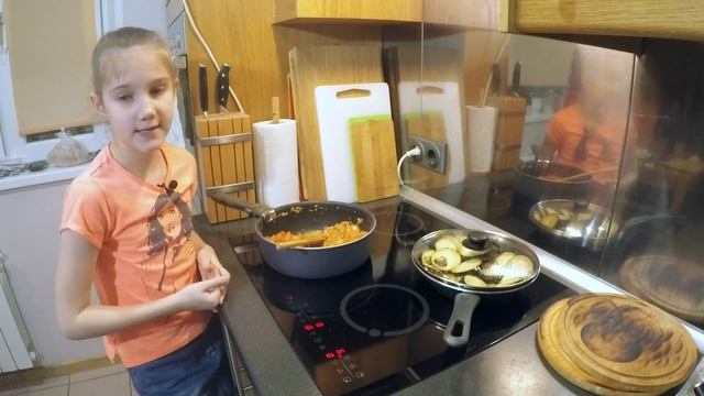 МУСАКА. ТРАДИЦИОННАЯ ГРЕЧЕСКАЯ ЗАПЕКАНКА смотреть онлайн