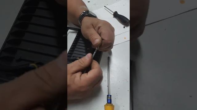 КАК СНЯТЬ СТЕКЛО СО СВЕТИЛЬНИКА смотреть онлайн