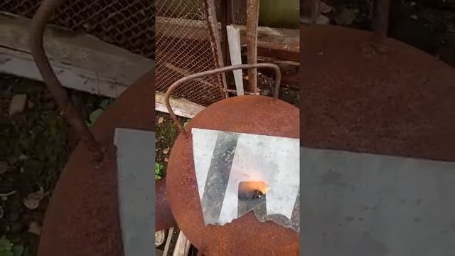 ПЕЧЬ ИЗ ГАЗОВОГО БАЛОНА НА ПЕЛЛЕТАХ СОБСТВЕННОГО ПРОИЗВОДСТВА СЕРИЯ № 4 смотреть онлайн