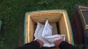 Улей сделай сам. Какой толщины его делать? 50мм или 10мм? Где зимуют лучше ,и немного о утепление.