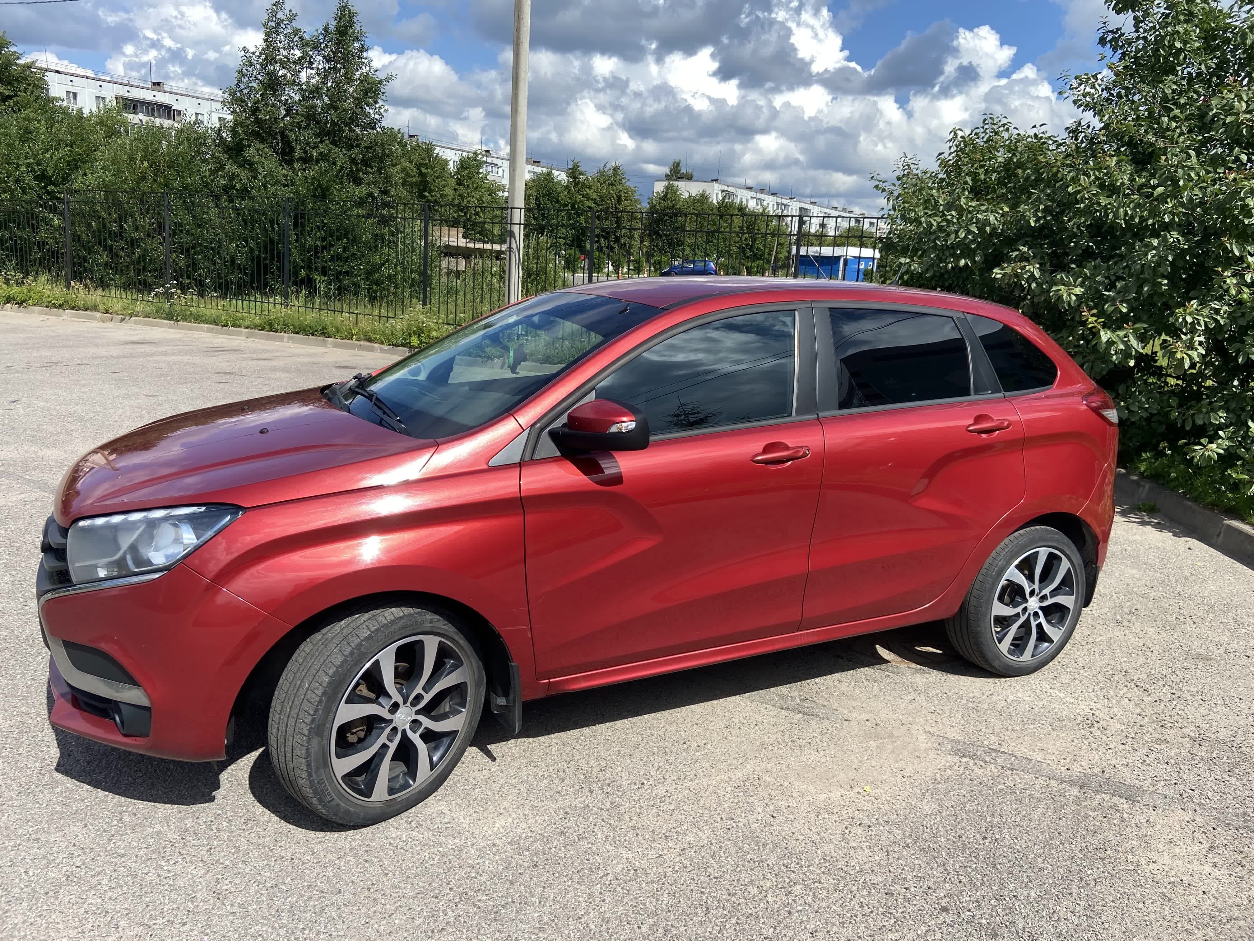LADA XRAY 2017