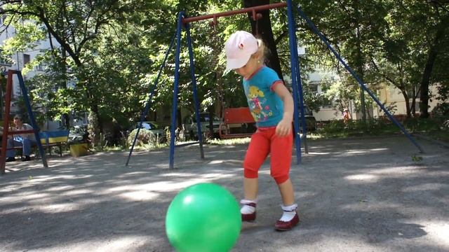 Sony NEX-5 + 16/2.8 Example video смотреть онлайн