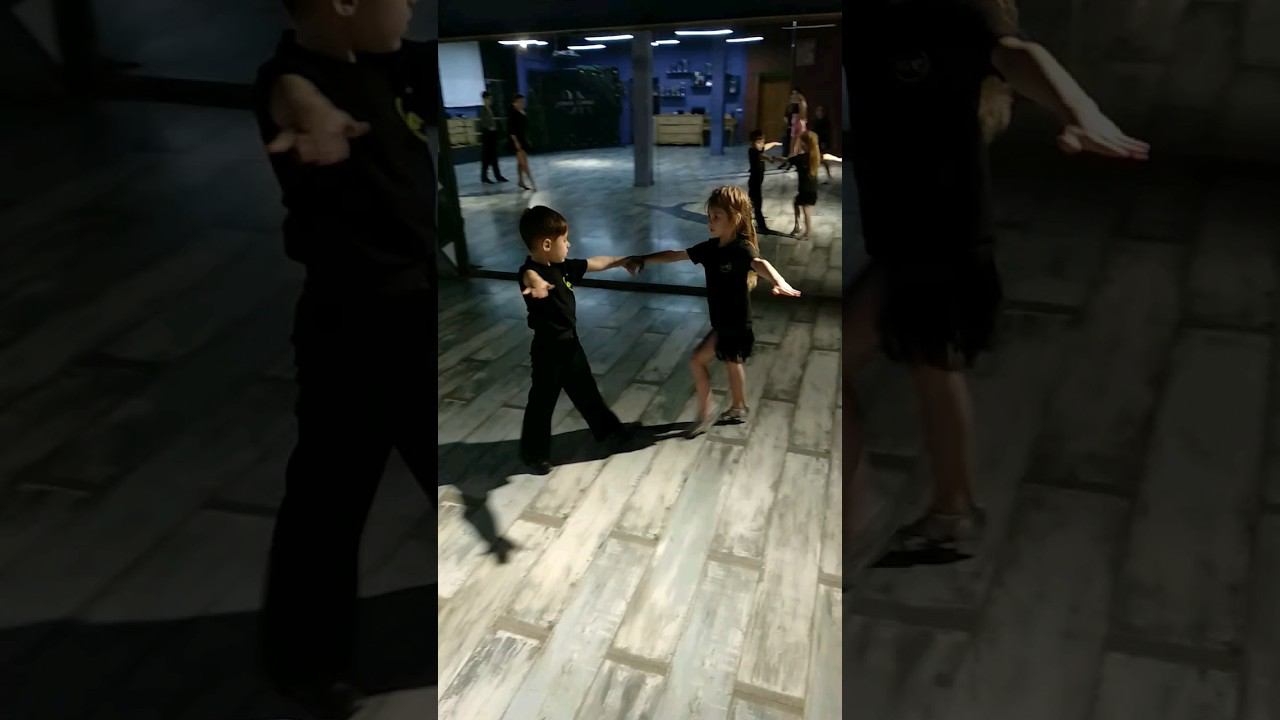 Работаем#бальныетанцы #тренировка #спорт #бальникипоймут #dance #chorts #краснодар #chacha