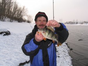 Константин Кузьмин. Зимний спиннинг на Москве-реке, 1997 год