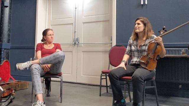 Jazz violin Masterclass with Caroline Bugala and Eva Slongo - Part 1 Practice planning/best exercis смотреть онлайн