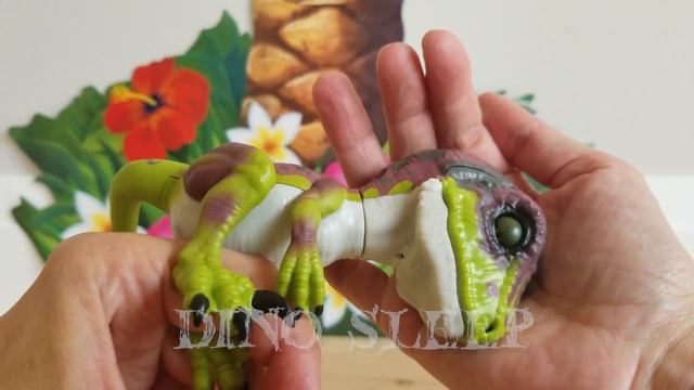 ? RAPTOR Fingerlings Tips & Tricks ? How to play with your raptor смотреть онлайн