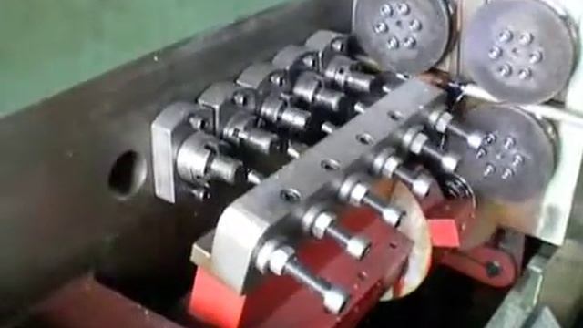 Холодновысадочные автоматы для производства гаек и специальных деталей. смотреть онлайн