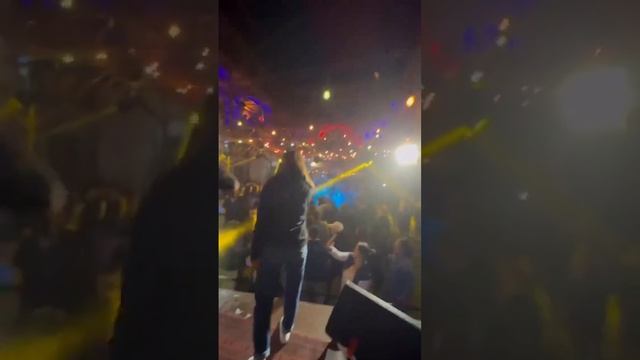 Молодежь танцует осуохай. Оһуохай - обрядовый танец народа саха. смотреть онлайн