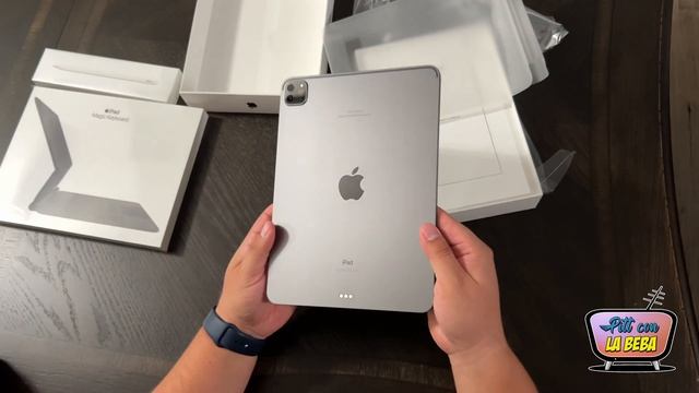 iPad Pro UNBOXING [11” 2TB Gen. 3] смотреть онлайн