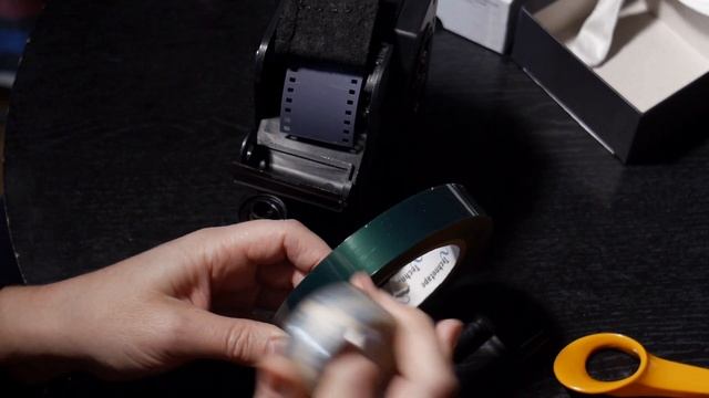 Машинка для намотки фотопленки. 63 выпуск. Учимся работать с фотопленкой.