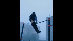 ОДИН ИЗ ЛУЧШИХ ВОРКАУТ АТЛЕТОВ В РОССИИ - ДАНИЛ АЗАРОВ