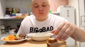 МУКБАНГ MUKBANG Котлеты с пюрешкой гороховый суп