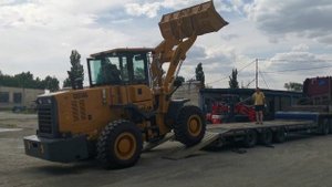 Погрузка 11-тонного погрузчика MEGAMAX GX 938G  на трал