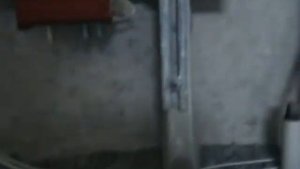 Электромонтер ПАО "Кузбассэнергосбыт" отключил свет и вырвал провод