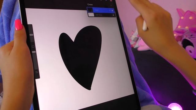 Что в Моём Айпаде Обзор на Рисунки и Туториал смотреть онлайн