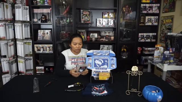 Loot Pets Loot Crate December Unboxing Pitt bull Sharpei смотреть онлайн