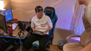 РАЗБИЛ АЙПАД ЕРОКСУ! Пранк