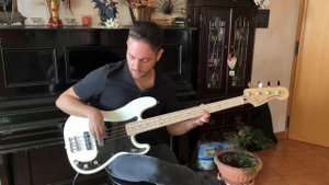 Iron Maiden - Losfer Words (bass cover with Squier Precision Affinity 2021)