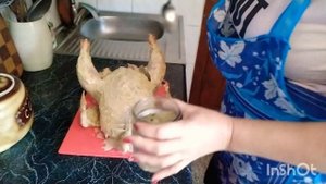 Курица   на банке , запечённая в духовке с хрустящей корочкой!