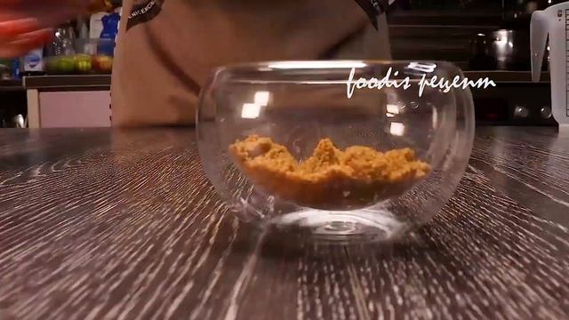 этот перец обязательно готовлю в ноябре ,безумно сочно и  вкусно