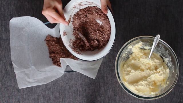 Творожный пирог за считанные минуты! ТЕСТО ЗАМЕШИВАТЬ НЕ НАДО. смотреть онлайн