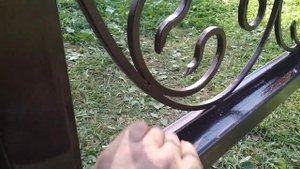 Откатные ворота установлены. Все своими руками. Холодная ковка