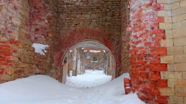 - кратко о - Кирха в Молосковицах "Белая кирха"