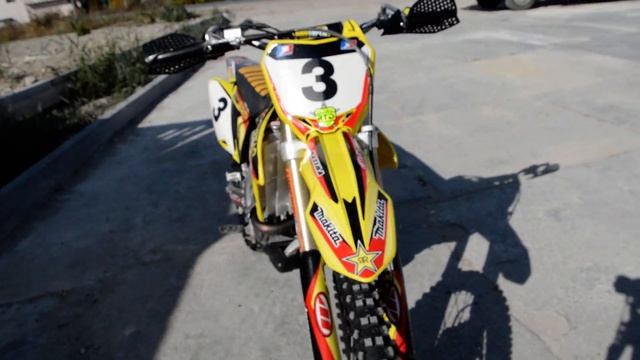 Запуск Suzuki RMZ250 2015 года смотреть онлайн