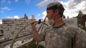 ?Армирование кладки из газоблока, 9-й ряд. Облегчил себе работу, штробы по новому.