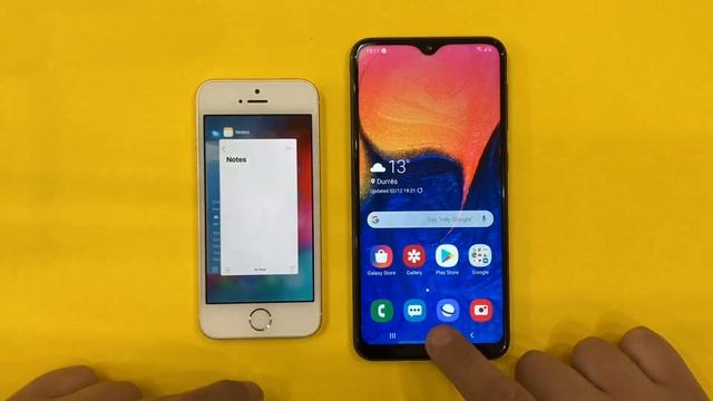 iPhone SE vs Samsung Galaxy A10 смотреть онлайн