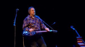 2021-10-07 - John Hiatt and Jerry Douglas  'Feels Like Rain"