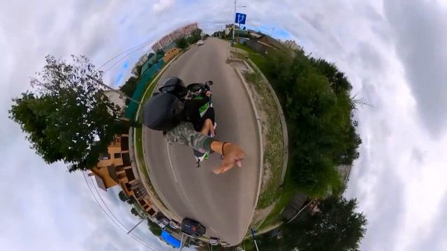 Девушки в коротких шортиках впервые катаются на мотоцикле ? Эмоции зашкаливают!!!? смотреть онлайн