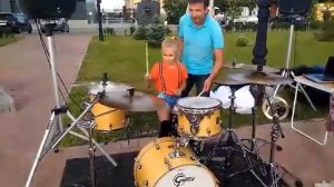 Барабаны )))
