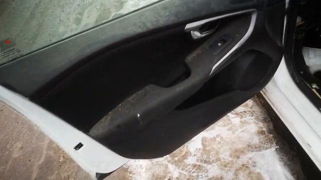 Car For Parts - Volvo V40 2015 1.6L 84kW Diesel смотреть онлайн