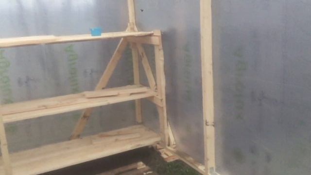 Строительство теплицы своими руками. Каркасы и стеллажи. Из чего сделана теплица? смотреть онлайн
