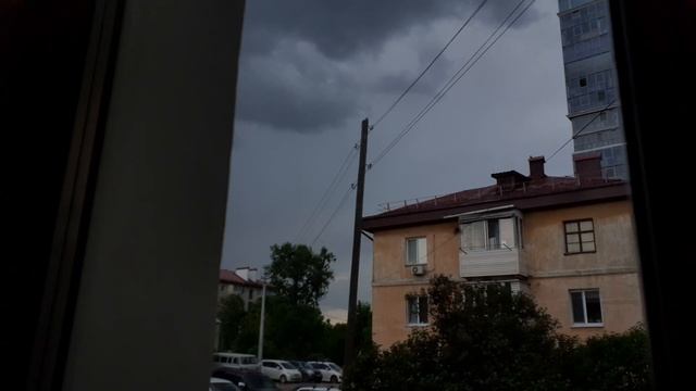 "Третья гроза за июнь!" Гроза 5 июня 2023. смотреть онлайн