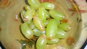 Компот из яблок и винограда