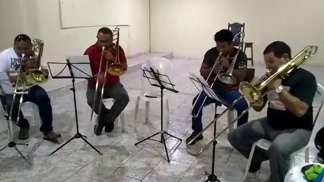 Quarteto de trombone смотреть онлайн