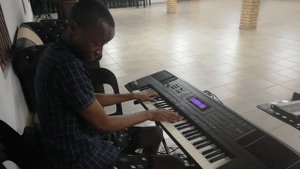Roland E-500